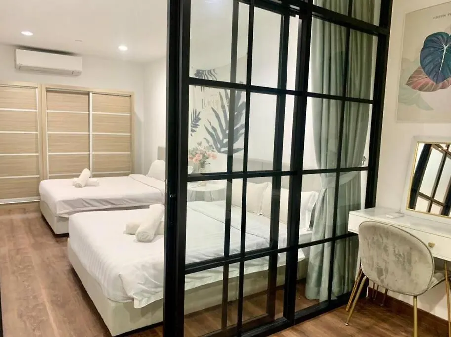 Nine'Suite @ Riverson Soho - Duplex 2Br Poolview Кота-Кинабалу 0*,